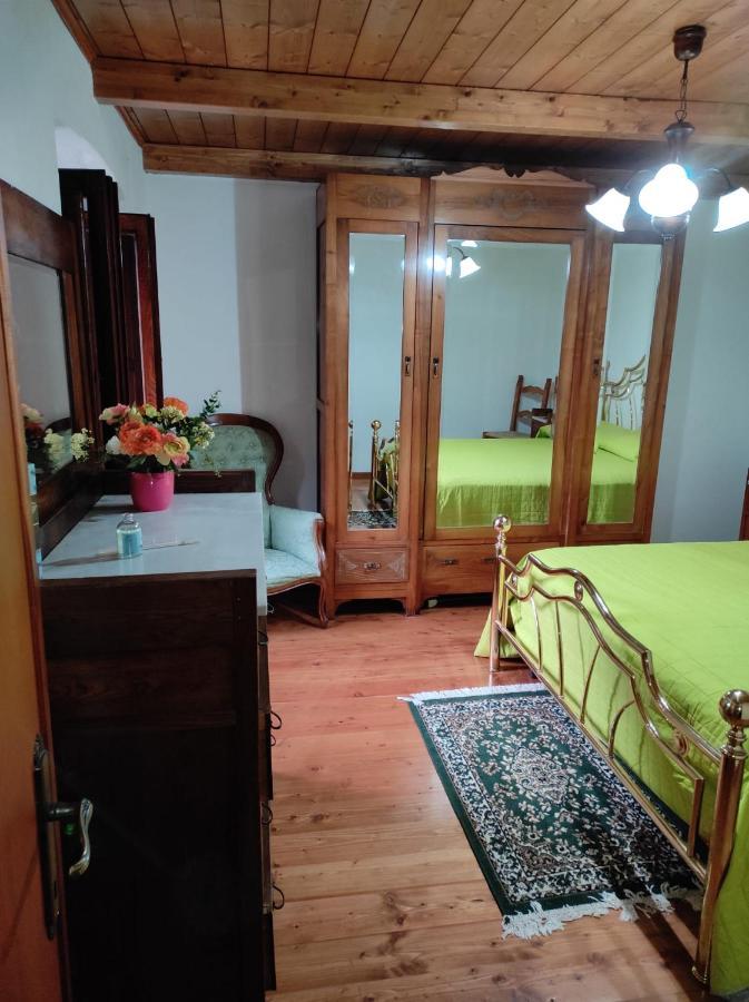 Casa Vacanze Il Boscaccio "Casa Serena" Fornovolasco Exterior foto