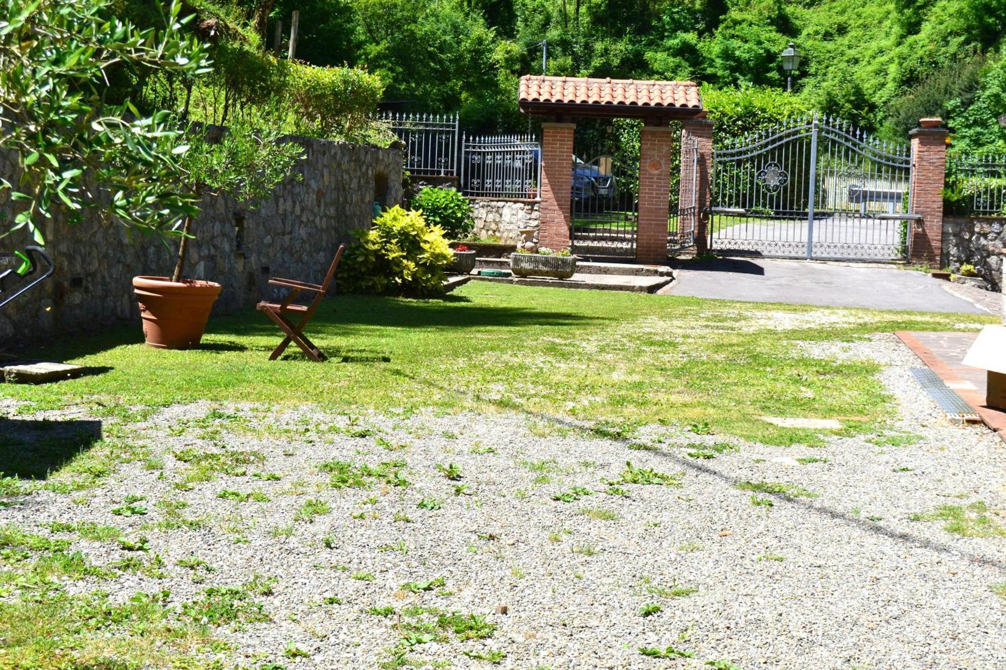 Casa Vacanze Il Boscaccio "Casa Serena" Fornovolasco Exterior foto